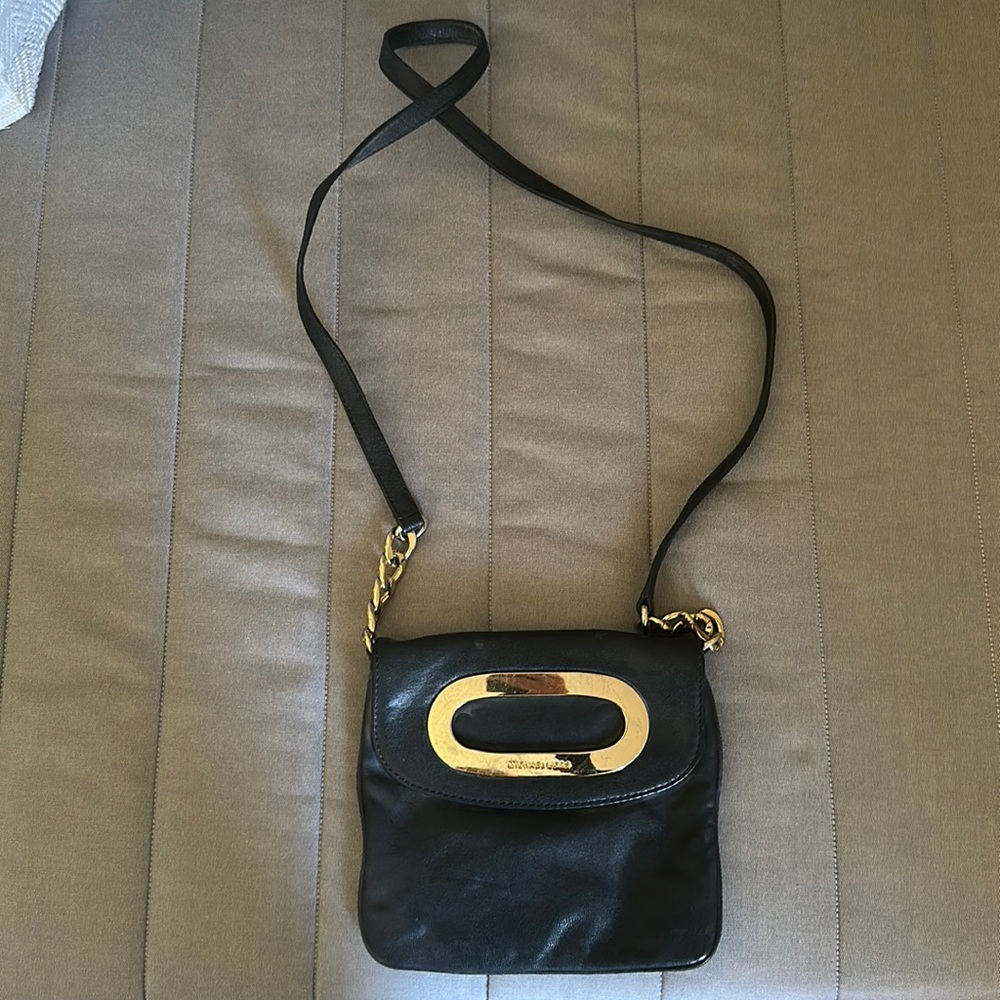 Michael Kors crossbody purse